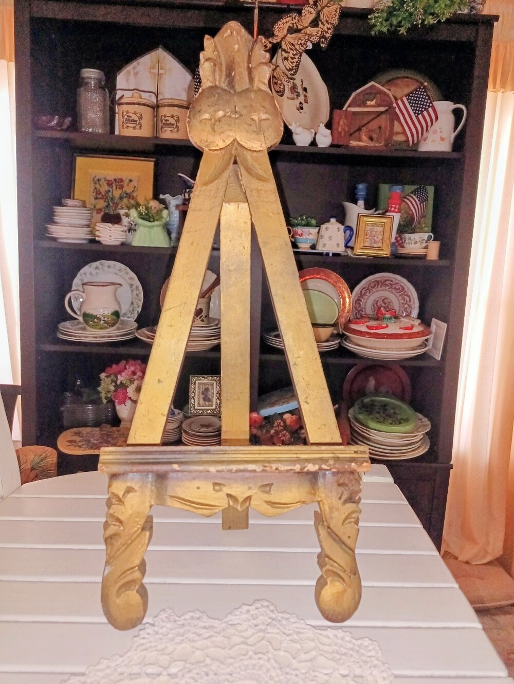 Gold Gilt Vintage Italian Florentine tabletop easel 20" - 8.5"
